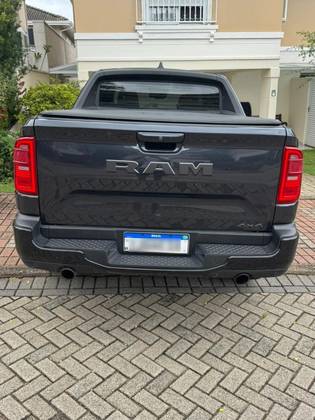 RAM RAMPAGE 2.0 HURRICANE 4 TURBO GASOLINA R/T 4X4 AUTOMÁTICO